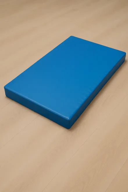 Foam mat for training and resting